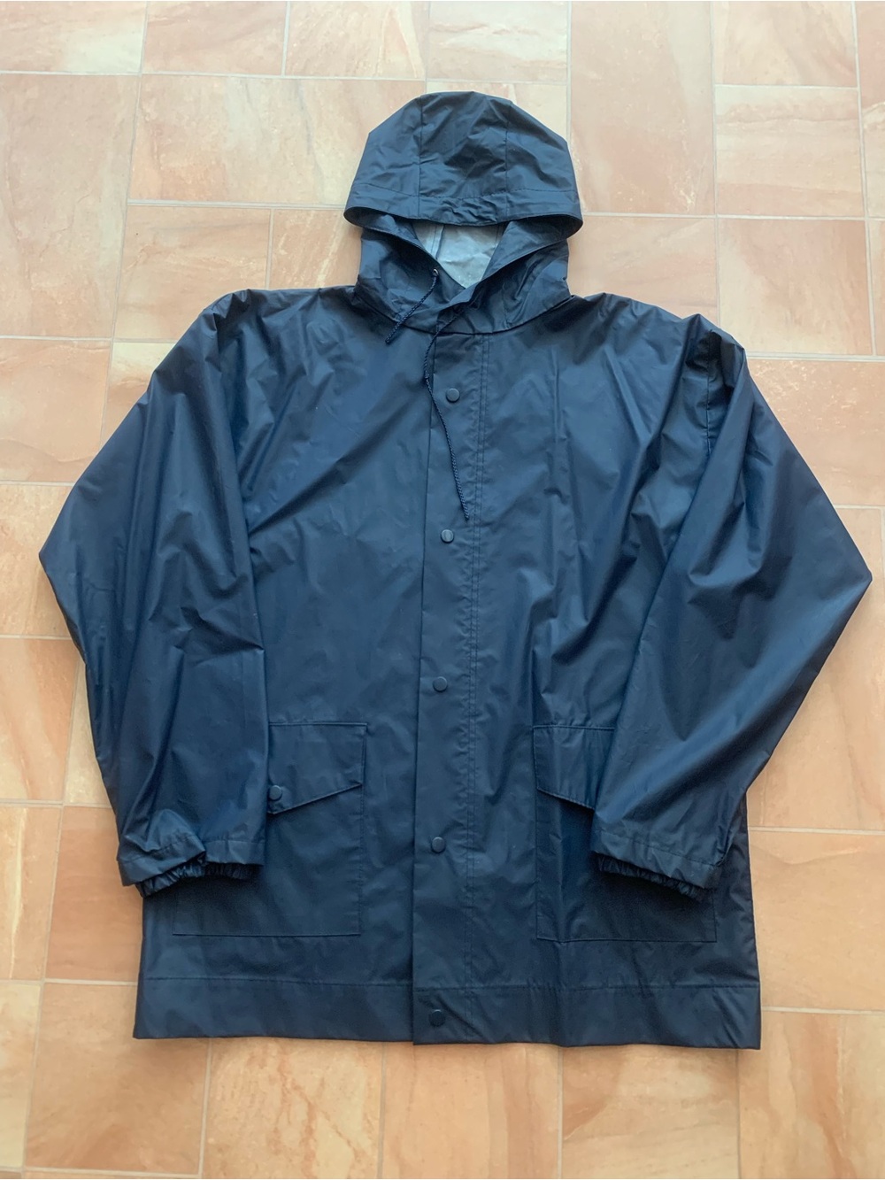 Vintage Bass Women's Navy Blue Lightweight Hooded Rain Jacket